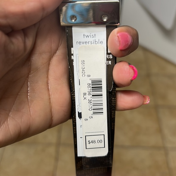 NWT MK reversible belt - Picture 2 of 7